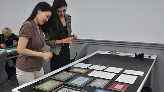 Let the artist in you soar with GIA jewelry design classes. 